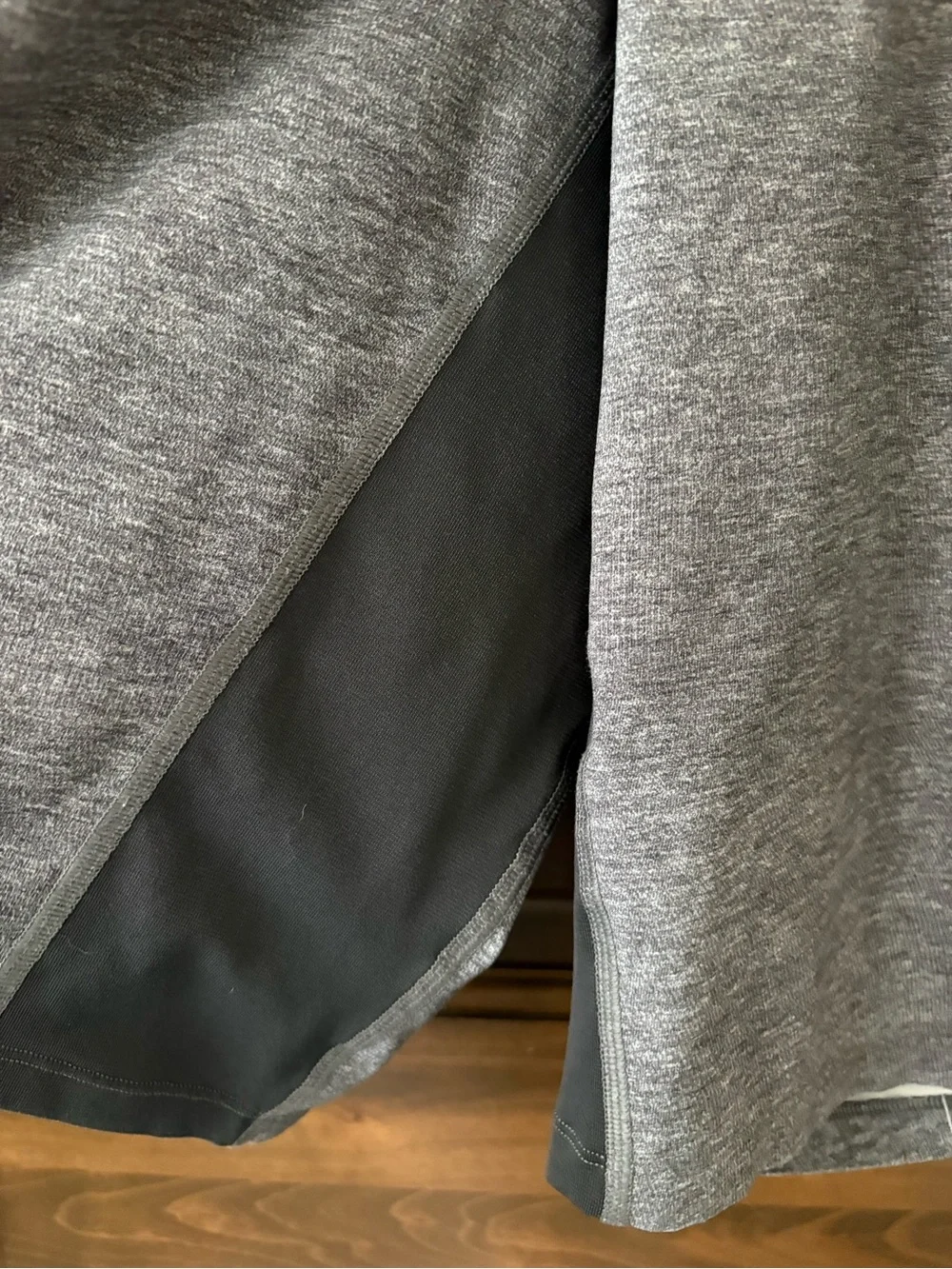 Lululemon T.H.E. Short Liner-less Mens Gray Athletic M